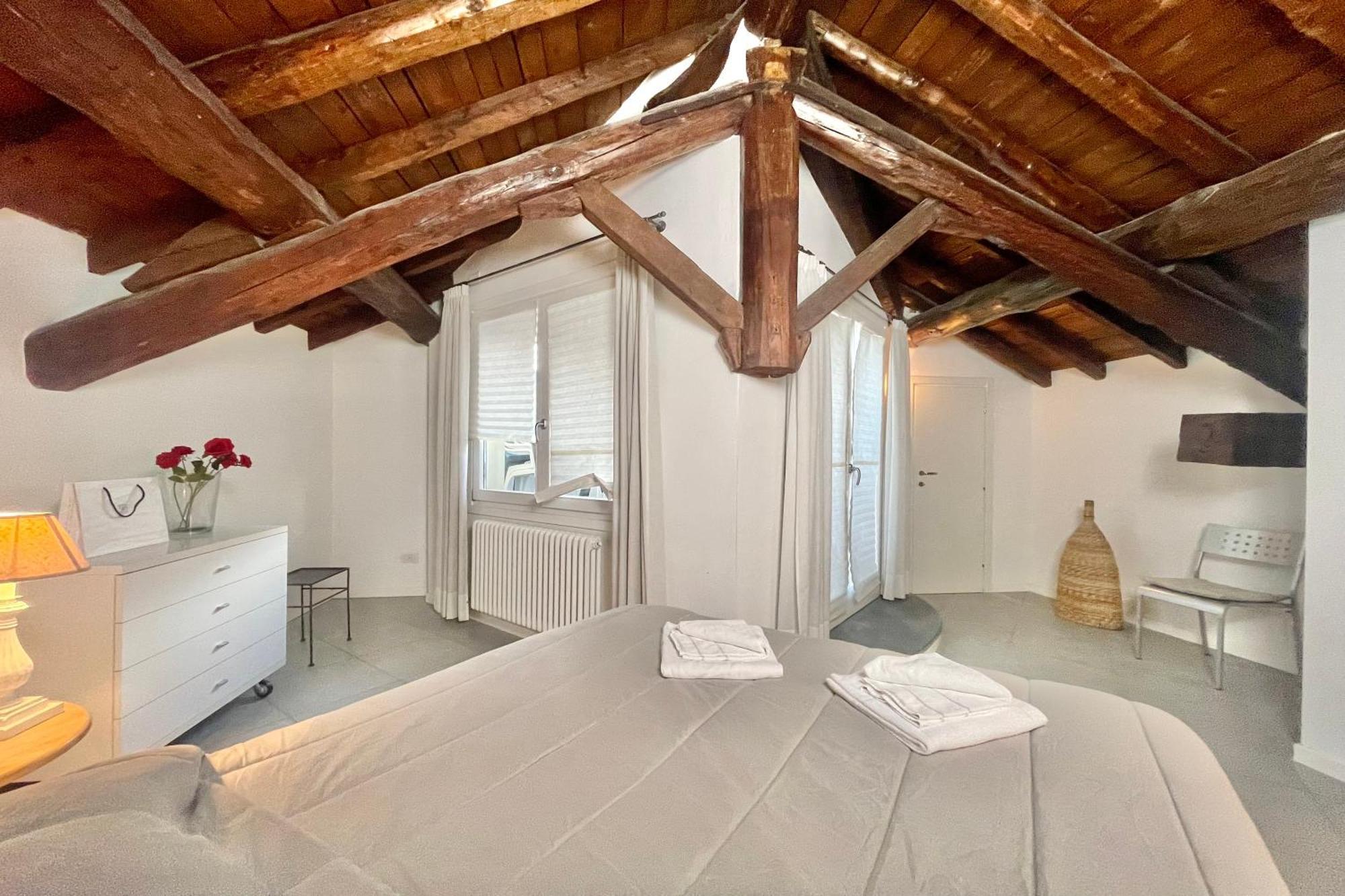 Menaggio Fantastico Apartment ภายนอก รูปภาพ